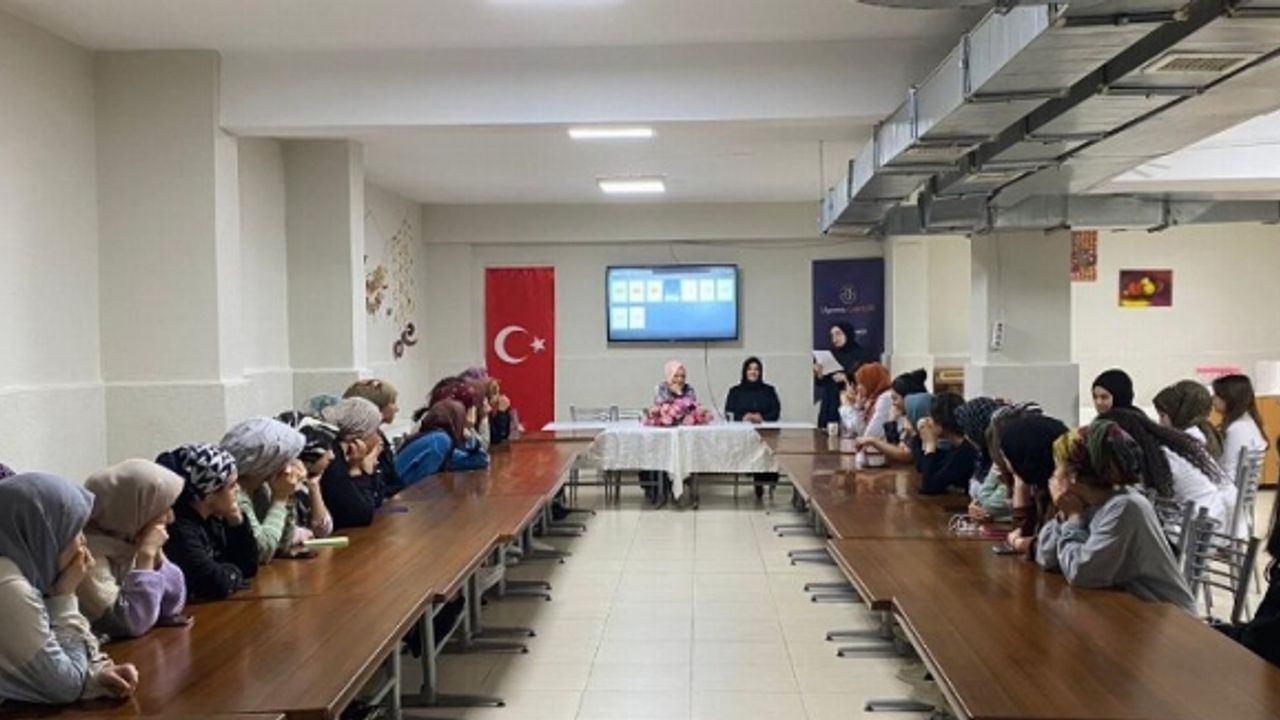 Diyarbakır'da meslek tanıtımları sürüyor