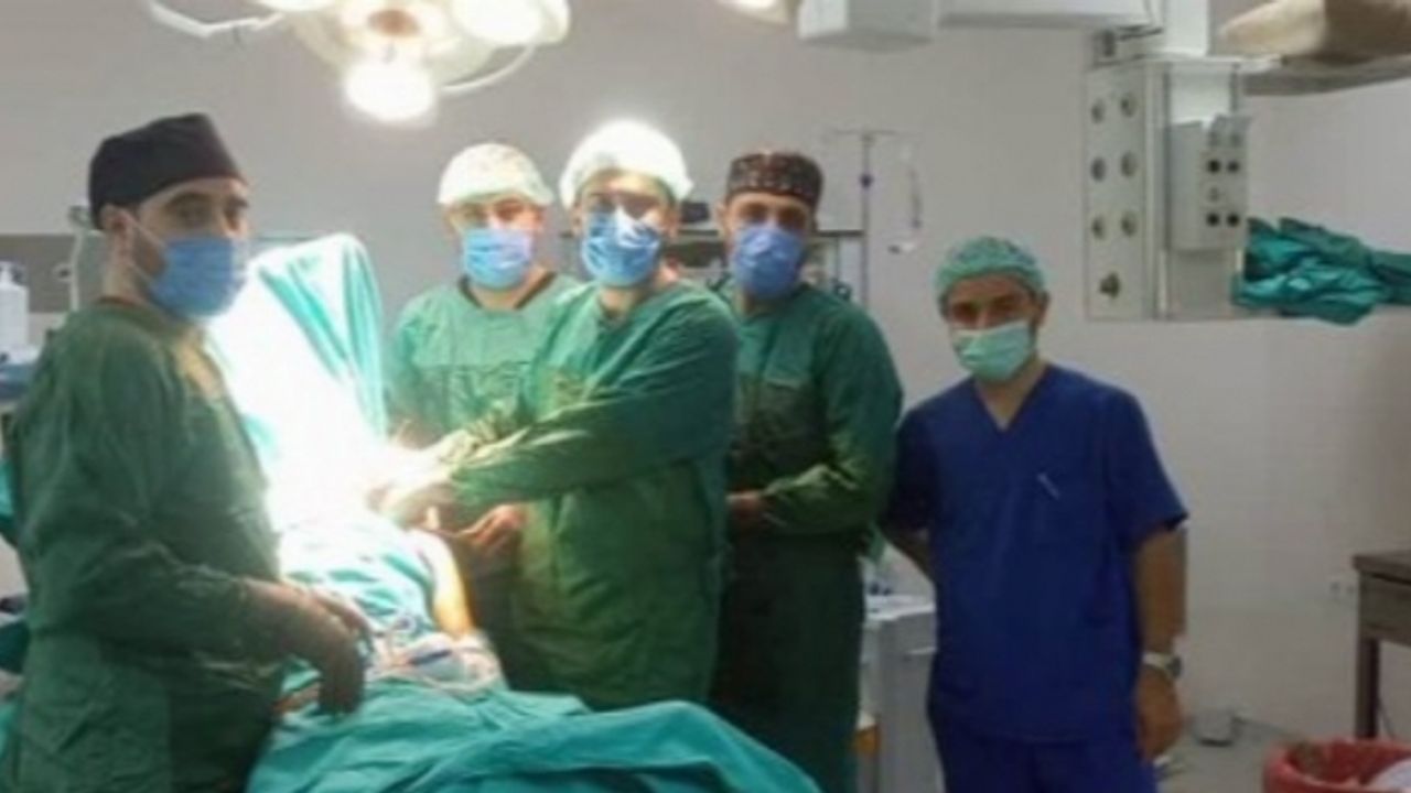Bingöl Devlet'te narkozsuz klavikula ameliyatı