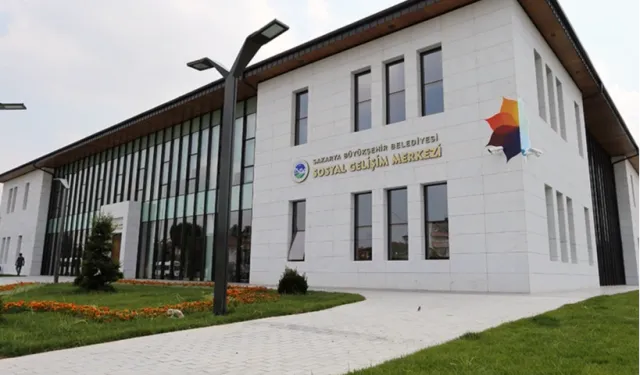 Sakarya Büyükşehir kültür sanat etkinlikleri söyleşiyle devam edecek