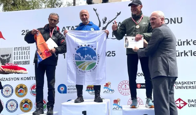 Sakaryalı başarılı atlet Alanya’da zirveye yükseldi