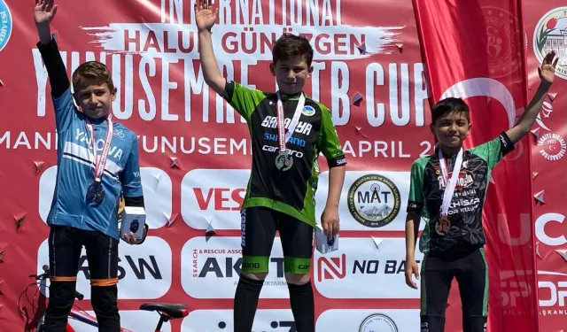 Sakaryalı sporcu Türkiye’nin adını ‘şampiyon’ yazdırdı
