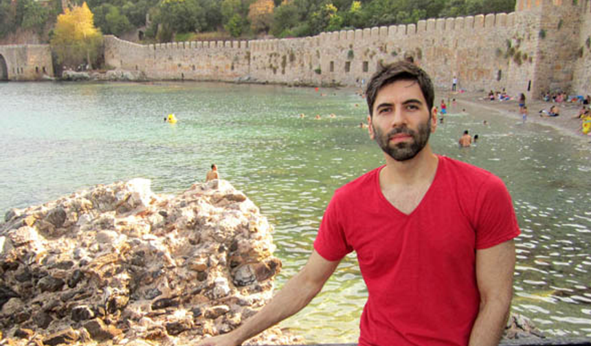 Türkiye'ye gelmemek için 10 nedeni sıraladı