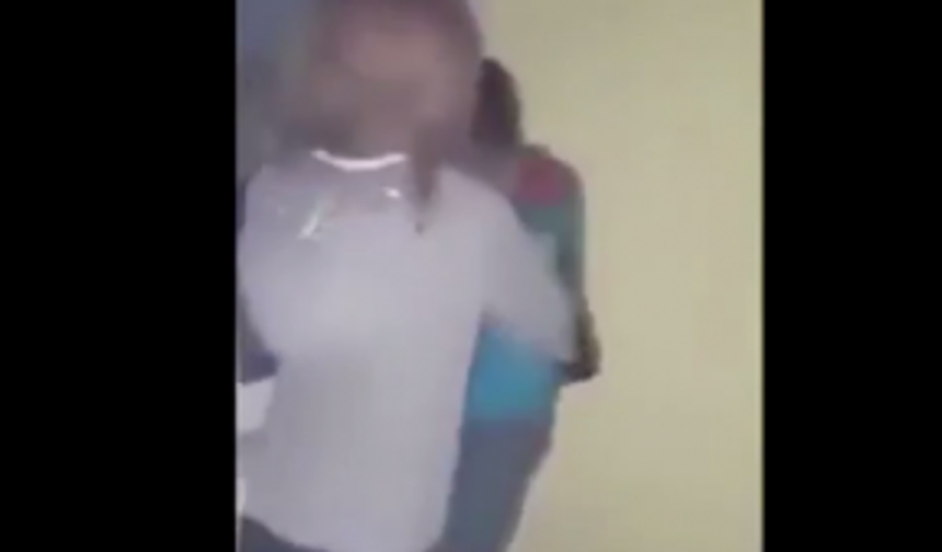 Kadının erkeğe dayak atması sosyal medyayı salladı