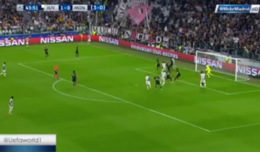 Dani Alves'ten Monaco ağlarına muhteşem gol