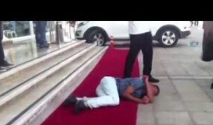 Mersin'de Suriyeli tacizciye uçan tekme!