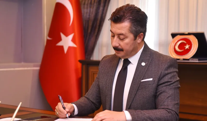Bursa Yenişehir'de Başkan Özel'den 23 Nisan paylaşımı