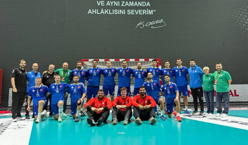 Nilüfer Belediyespor hentbolde yoluna kayıpsız devam ediyor